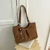 Nueva bolsa de axila de lunares suave estilo coreano de Ruien, ligera, de gran capacidad, bolso de hombro tipo tote para estudiantes