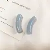 Accesorios para Joyería DIY al por Mayor Resina Color Gelatina Brillo Fino Tubo Curvo Hecho a Mano Para Ensartar Plástico Material Collar Pulsera