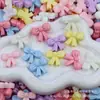 Pajarita de color lazo Mini tamaño pequeño pinza para uñas pegatina de refrigerador pegamento cremoso accesorios diy parche para ropa