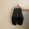 Camiseta base casual estilo coreano para niñas, chaleco simple, nuevo conjunto versátil y elegante de tres piezas para otoño 2026 con pantalones de volantes