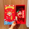 Llavero con Figura de un Estudiante Alcanzando el Éxito, Colgante Inspirador para Mochila para Ánimo en Exámenes, Regalo de Temporada de Graduación