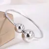 Pulsera de acero de titanio con cuentas de diamantes transfronterizas de moda europea y americana para niñas, pulsera de apertura simple de 18 k sin decoloración para mujer