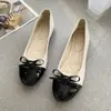 Moda Coreana Nueva de Primavera Punta Redonda Planas de Moda Casual Talla Grande para Mujer Poco Profundas Casuales con Lazo Zapatos para Mujer