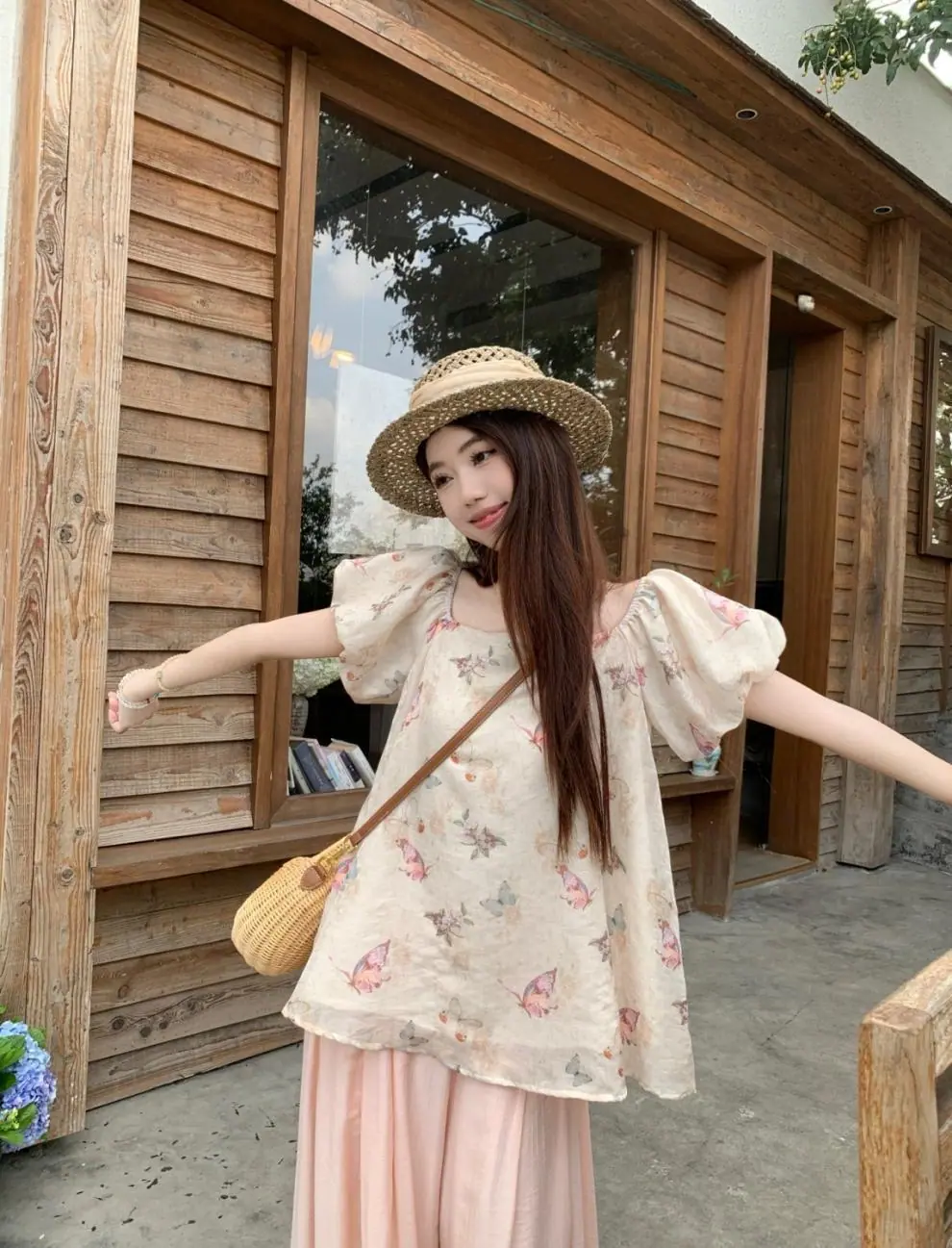 6bc366a6-92ef-4b89-9f94-2d250e42d9c7.jpe