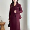 Conjunto de duas peças estilo terno profissional popular no TikTok para mulheres, para sogra e mãe da noiva em banquetes de casamento, plus size para mulheres plus size 200