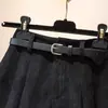 Calça saia plissada de veludo cotelê feminina para início de outono e inverno 2026, novos shorts de cintura alta em A com pernas largas para primavera