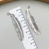 Accesorios para Joyería DIY Colgante de Pluma Hoja de Aleación de Zinc Retro Collar Pendientes Llavero Colgante Fabricante Venta al por Mayor
