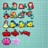 Adesivo Macio de PVC de Sereia de Desenho Animado Decoração para Capa de Celular Boneca Acessórios Planos Acessórios para Joias DIY Atacado