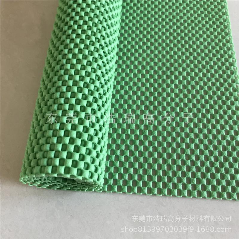 8792411394_317503013.jpg