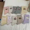 Calcetines Lindos de Oso de Dibujos Animados para Niñas Estilo Coreano Calcetines Estilo Ins Hilo de Punto Flocado Calcetines Apilados para las Cuatro Estaciones