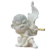 Talla de Fruta de Imitación de Marfil Estilo Chino de Sun Wukong, el Gran Sabio, Flotando en el Agua, Decoración Creativa de Escritorio de Oficina al por Mayor