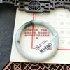 Artículo ÚnicoJadeíta Grado A, Fino y Suave, Humectado, Morado Claro Violeta con Patrones Florales, Pulsera de Círculo Completo, Tallas 51 a 61
