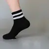 Calcetines Casuales Versátiles Estilo Pareja, Calcetines de Algodón Sin Costuras No Elásticos, Calcetines Deportivos para Hombre de Media Pantorrilla, Calcetines Deportivos Blancos para Mujer