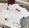 Crema Ropa para Niños Camiseta de Pastel con Lazo para Niña Verano 2025 Nuevo Infantil Lindo Dulce Súper Lindo Top
