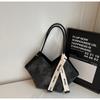 Bolsa Grande de Textura de Alta Qualidade 2025 Nova Bolsa de Ombro Feminina de Grande Capacidade para o Dia a Dia Moda Versátil Leve Bolsa Tote