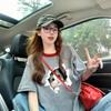 Camiseta de Algodón Suelta de Cuello Redondo en Color Contrastante Estilo Harajuku para Mujer con Estampado de Gato de Dibujos Animados, Top Delgado de Longitud Media Ins
