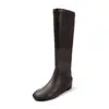 Encanto sutil~ Botas elásticas ajustadas de punta redonda de gamuza estilo coreano de nicho con plataforma interior para aumentar la altura, botas de mujer para otoño e invierno, botas de montar versátiles