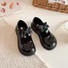 Versátil 2026 Lolita Mary Jane Sapatos Infantis de Couro para Meninas, Sapatos de Princesa, Sapatos Rasos de Couro Envernizado para Performance, Macios