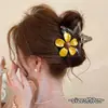 Pinza de garra grande versátil coreana para cabello grueso, pinza de tiburón para mujer, pasador elegante y moderno para recogidos