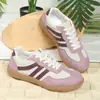 Zapatos casuales deportivos 2026, zapatillas de entrenamiento alemanas transfronterizas, zapatos deportivos europeos y americanos, nuevos estilos para niñas, zapatos planos al por mayor