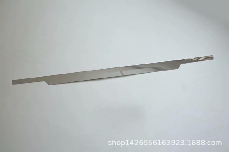 后饰条上1.jpg