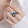 Anillo de brocado estilo étnico vintage con flor de esmalte cloisonné, anillo abierto para mujer, artesanía de epoxi, diseño de nicho abierto, joyería para manos