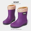 Botas de lluvia de algodón de caña alta, antideslizantes, forradas de polar, cubrezapatos impermeables, cubrezapatos de goma, botas de agua, de media pantorrilla para mujer, aptas para cocina, cálidas, botas de caña corta