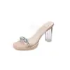 Sandalias transparentes de strass con plataforma gruesa estilo hada, sexys, de cristal, tacón grueso para mujer, nuevo modelo de verano 2026 para uso en exteriores