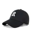 Gorra de béisbol de red fina con visera rígida para primavera y verano, gorra deportiva clásica con logo R para hombre y mujer, gorra de ocio versátil con cierre de velcro