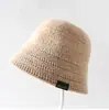 Nuevo Sombrero de Pescador de Punto Etiqueta Negra Otoño/Invierno para Mujer Sencillo Casual Versátil para el Trabajo Protección Solar Cálida Cubre Rostro Moda Sombrero de Pescador
