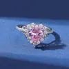 Moda Europea y Americana Anillo de Cobre Chapado en Oro Real para Mujer Nicho de Gama Alta Lujo Accesible Incrustado Corazón Rosa Diamante Anillo para el Dedo Índice Joyería