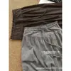 Pantalones anchos grises con ribete de encaje para mujer, nueva colección otoño 2026, de cintura alta, corte holgado, con caída fluida, estilo casual y relajado, adecuados para figuras petite