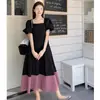 Vestido Longo Color Block Quadrado de Verão Novo Design Nicho Chic Coreano para Mulheres, Cintura Alta Emagrecedor com Mangas Bufantes