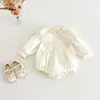 Mono de algodón puro estilo coreano para bebé niña con cuello de encaje para bebés e infantes, primavera y otoño, holgado, casual