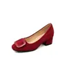 Sapatilhas de 6CM de aumento de altura, forradas com fleece, quentes, bico quadrado, boca rasa para mulheres, coleção outono 2026, estilo retrô, bico quadrado, salto grosso, sapatos peludos