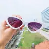 Nuevas Gafas de Sol Sexy Ojo de Gato Triangulares de Montura Pequeña Gafas de Sol Tendencia Europea y Americana Gafas de Moda Personalizadas Redes Sociales 9788