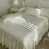 Falda de Cama Acolchada Estilo Princesa Cubre Cama Dos en Uno Borde Feo Encaje Cubre Cama Falda de Cama Estilo Cuatro Estaciones Universal Cubre Colchón