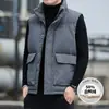Colete de Penas Masculino Enbu Outono/Inverno Novo Estilo Coreano Tendência Bonito Penugem de Pato Branco Roupa Exterior Jovem Masculina