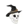 Insignias navideñas de dibujos animados transfronterizas, gato, bruja, calavera, danza del león, broches divertidos de aleación, pines para ropa, venta al por mayor del fabricante