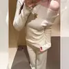 Camiseta Base de Punto Gris Estilo Coreano de un Hombro con Adorno de Pedrería para Mujer, Suéter Único y Hermoso para Otoño e Invierno, Ropa Interior que Revela las Clavículas