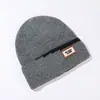 Chapéu de Lã Tricotado de Inverno e Outono Europeu e Americano Transfronteiriço para Homens e Mulheres, Aconchegante, Espesso, à Prova de Vento, com Proteção de Orelhas, Fashion, Casual, Versátil