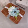Nuevos Suministros para Bodas Flor en Respaldo de Silla Estilo Occidental Decoración Exterior Arreglo Flor en Respaldo de Silla Estilo Bosque Flor Artificial Ramo Decorativo