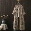Vestido Simples de Comprimento Médio com Estampa Artística em Gaze de Algodão, Gola Alta e Mangas Três Quartos - Nova Coleção Primavera/Verão 2026