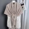 Bufanda Triángulo Grande Asimétrica de Alta Elasticidad para Mujer Mezcla de Lana Invierno Cálido Tejida Calada Retorcida Bufanda Chal Cálido