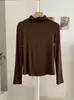 KEKEZOON Cuello semialto hombro normal corte ajustado favorecedor color liso manga larga prenda interior camiseta básica top venta al por mayor 8912