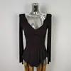 Camiseta de manga larga, ajustada, que realza la figura, femenina, sexy, estilo puro deseo, cuello en V, entallada en la cintura, fruncida, estilo Dongdaemun coreano transfronterizo