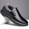 Zapatos de cuero transfronterizos de algodón mismo estilo casual trabajo ligeros cómodos moda populares zapatos de hombre de cuero de caña baja estilo británico para hombre