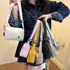 Bolso de Hombro Sencillo de Color Sólido Estilo Coreano Bolso Cruzado Versátil para el Día a Día Moda Transfronteriza Casual Billetera para Monedas Bolso de Viaje para Teléfono para Mujer