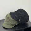 Boina retro americana de copa plana, gorra de vendedor de periódicos de pana, gorra versátil vintage lavada que hace que la cara se vea más pequeña, gorra de pico de pato de moda para mujer