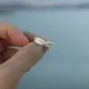 Nuevo Anillo Tallado con Flor Calada Estilo Chino para Mujer, Estilo Étnico, Anillo Abierto Elegante, Anillo para Dedo Índice Nicho Estilo Ins